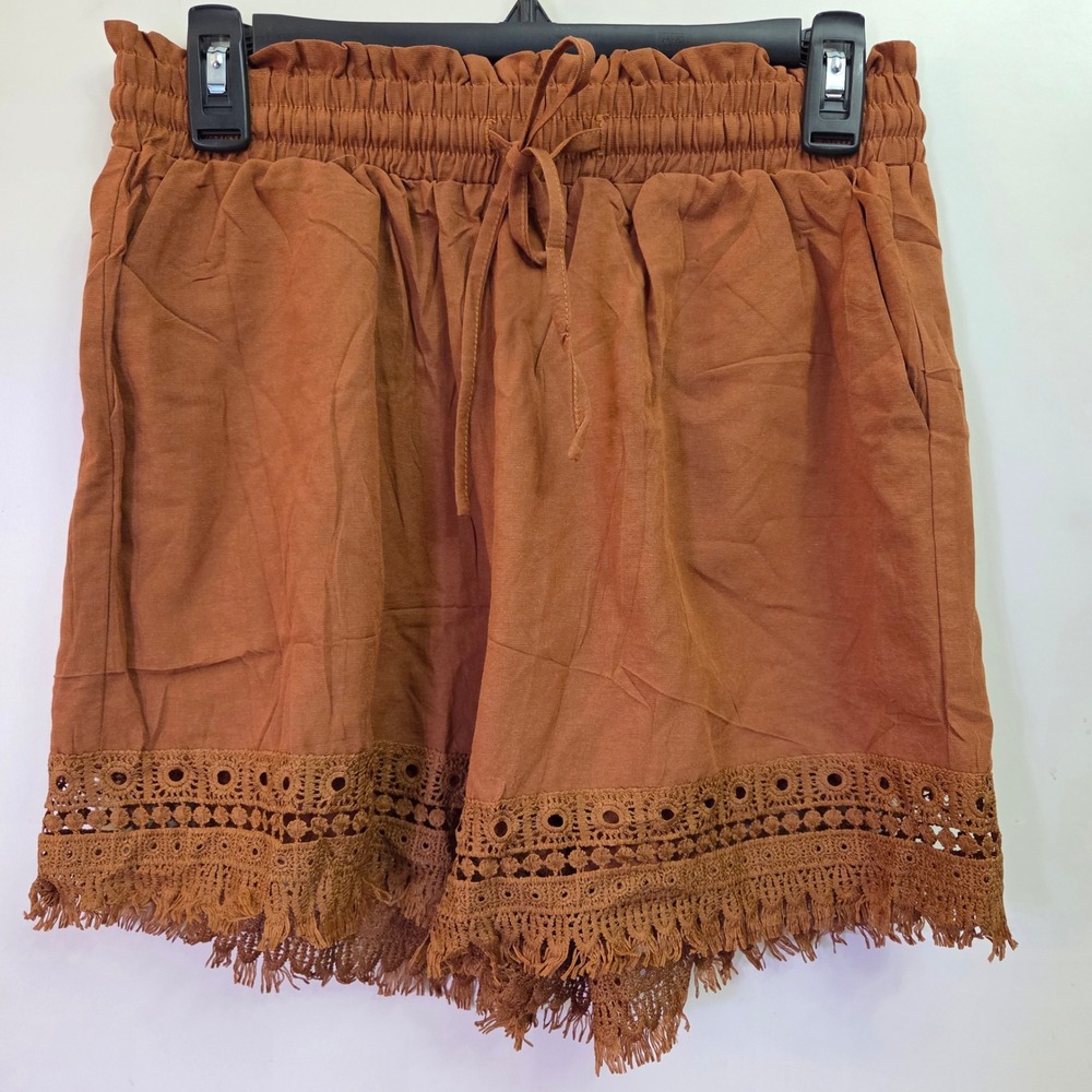 Akewei Rust Brown Boho Eyelet Lace Fringe Paperbag Waist Shorts Medium NWT
